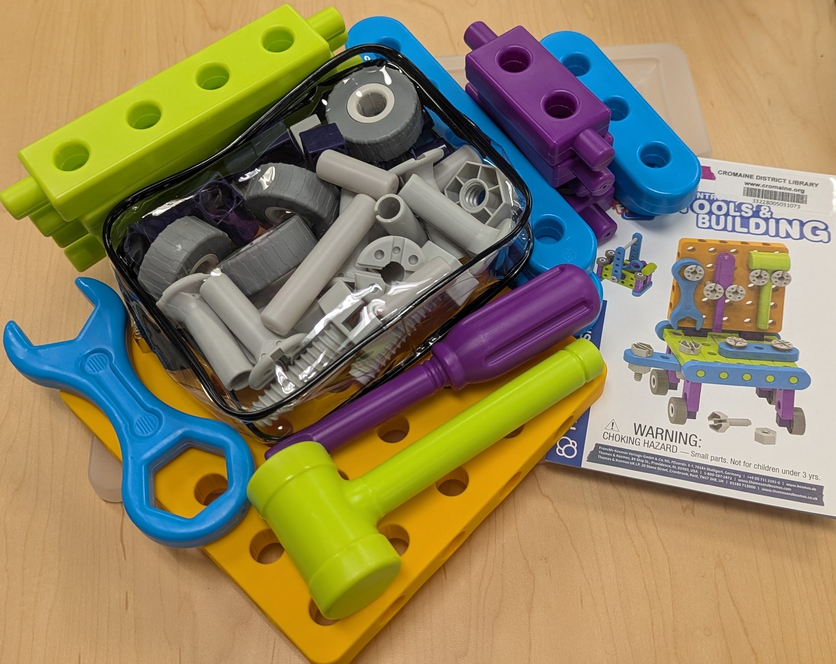 shows the pieces of the beginning construction kit