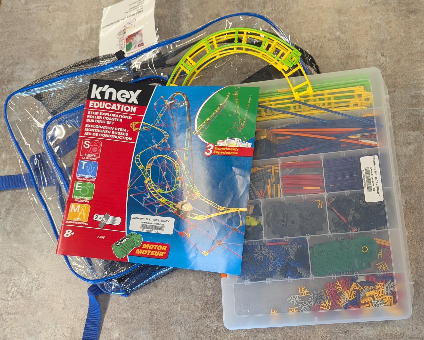 Displays the contents of the K'nex Roller Coaster Kit